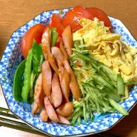 冷やし中華はじめました