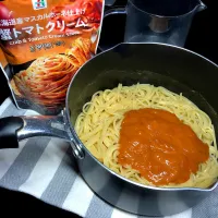 18:15 蟹トマトクリームパスタ🍝🦀🍅|へれ子さん
