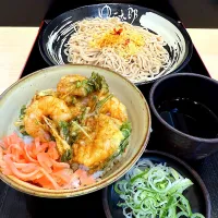 ほぼ海老だけかき揚げ丼とお蕎麦|Noriyuki Saitoさん