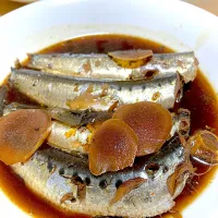 単身赴任中の男飯(イワシの煮付け)|おおもりの星さん