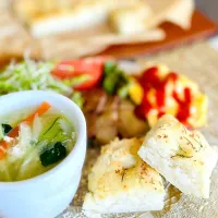 米粉deフォカッチャのlunch🍽️