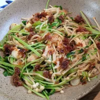 えのきと豆苗のおいしいやつ|あぼちさん