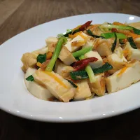 厚揚げのタイ風炒め| 古尾谷りかこさん