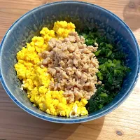 3色丼| ぺろたんさん