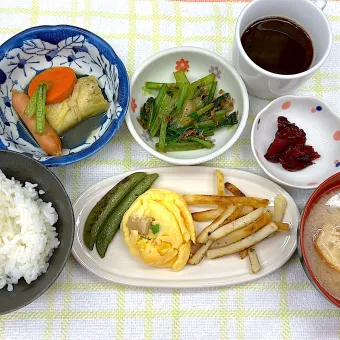 Snapdishの人気料理写真:朝ごはんです〜