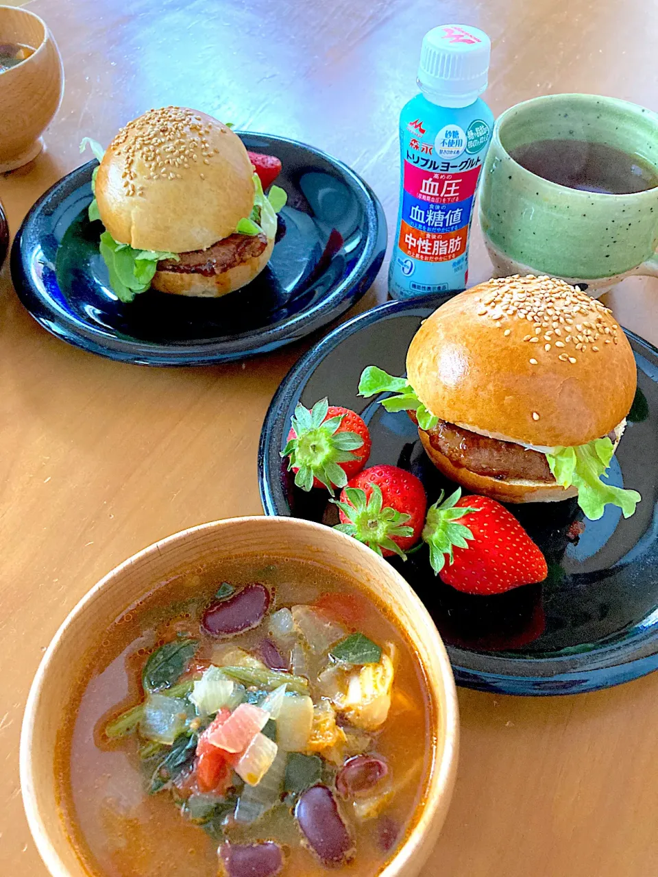 照り焼きバーガー🍔|さくたえさん