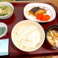 本日無事に入院しました。1食目お昼で〜す。|ナタママさん
