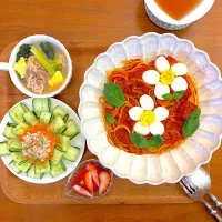 マルゲリータパスタのおぼんごはん