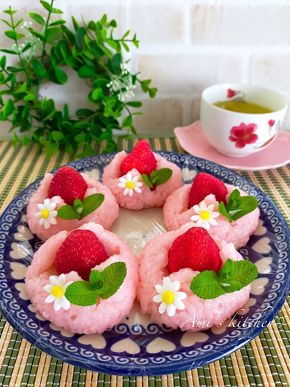 苺餅〜😋🍓|あみさん