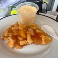 Warm apple pie with vanilla ice cream| 🌺IAnneさん