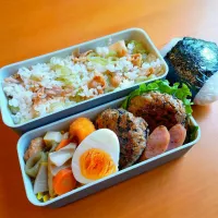 次男弁当&おにぎり|tamagomagomagoさん