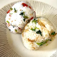 女子新入社員朝ごはん