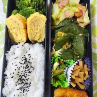 胸肉の紫蘇チーズ巻お弁当です✨😊| rikako♪。.:＊さん