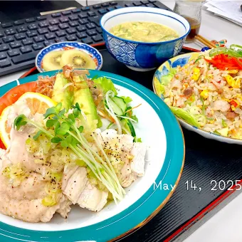 Snapdishの人気料理写真:Σ(°꒫°◍)びっくりデリバリー
