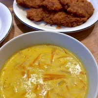 にんじんとコーンのカレーミルクスープ|ぺろたんさん