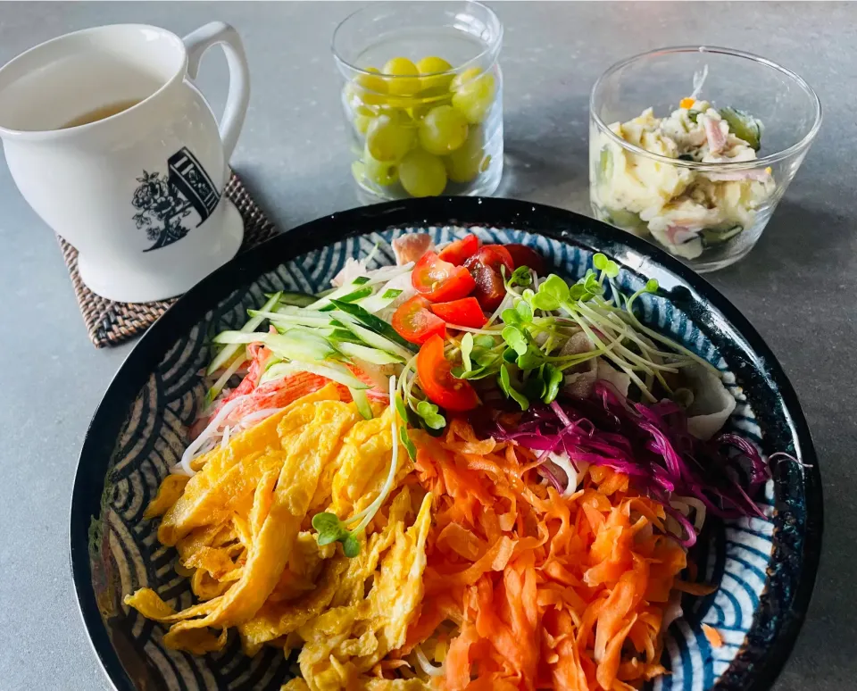 20250505🍙我が家のおひるごはん🥩|akiyo22さん