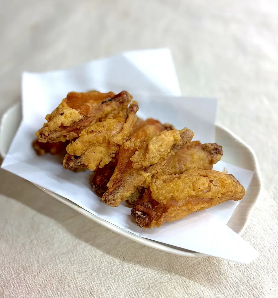 フライにはコピー用紙の敷物|かっちゃん杉さん