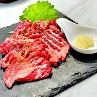 馬ヒモ刺し