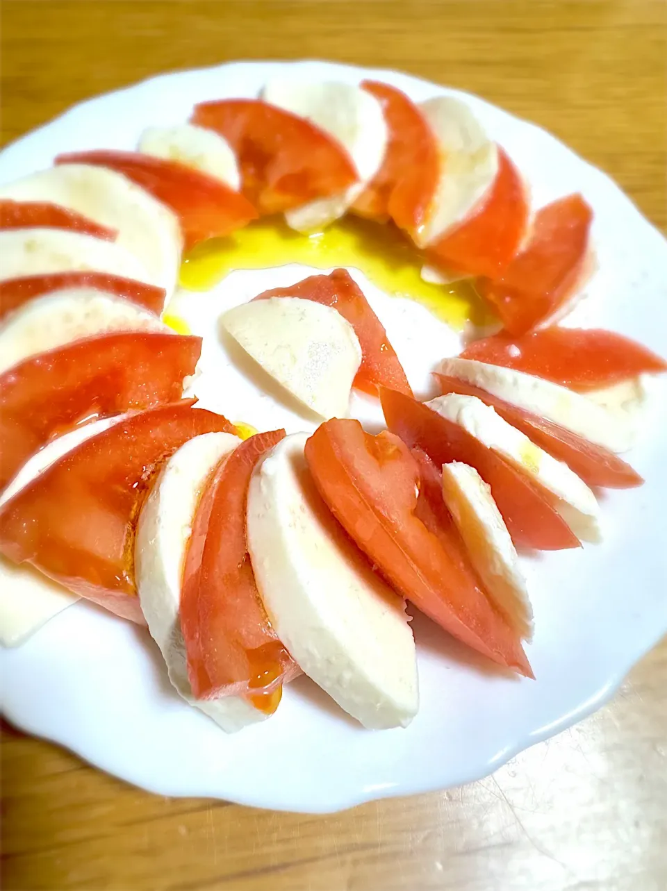 おいそぎカプレーゼ|Yummy worldさん