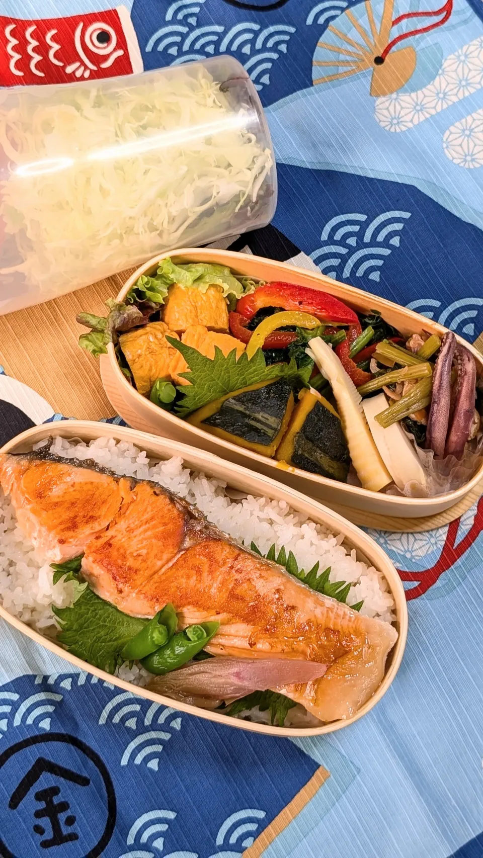 本日のお弁当〜鮭弁当|f.1125beさん
