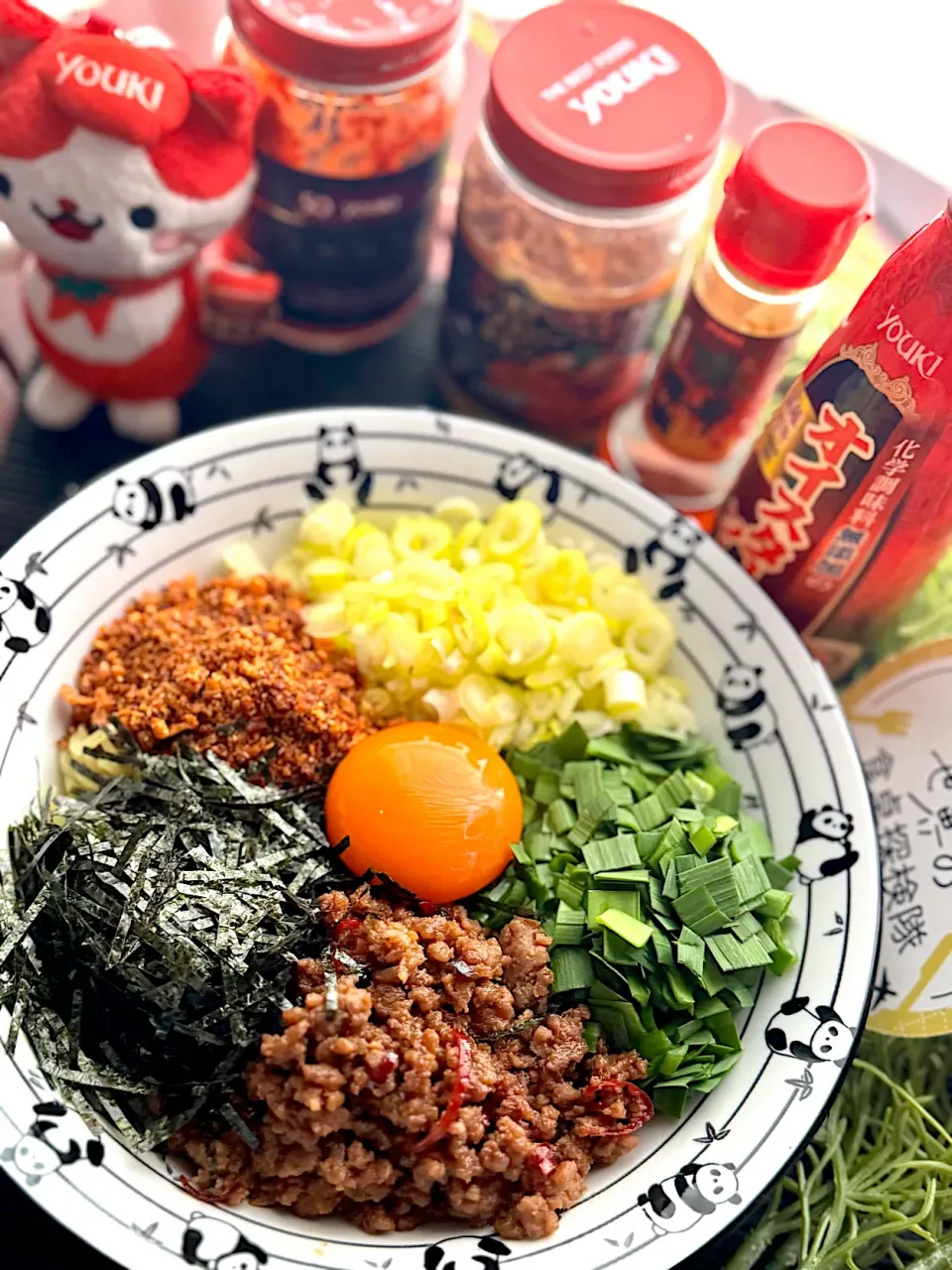 世界の食卓探検隊 サクサク！台湾混ぜそば🇹🇼|🌺🌺Foodie🌺🌺さん