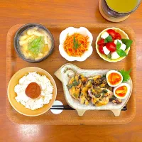 大葉の塩こんからあげのおぼんごはん