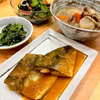 鯖の味噌煮、豚汁、酢の物、ほうれん草胡麻和え|もやぴさん