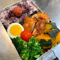 お弁当|メガネおばさんさん