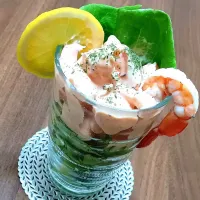 【自作🎯】カクテルシュリンプのグラスサラダ🍷