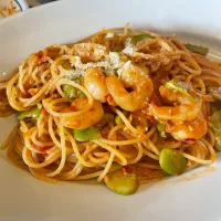 エビと空豆のトマトクリームパスタ「パッパパスタ」