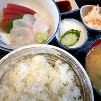 お刺身定食