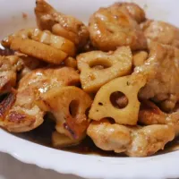 鶏肉と蓮根の照り焼き風✨　ひと晩タレに漬け込んで、味が染み染み👍✨しょうがも入れて食欲をそそる風味に🎉🎊|深夜特急fさん