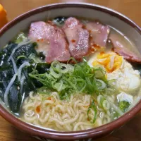 サッポロ一番塩ラーメン🍜❗️∩^ω^∩✨