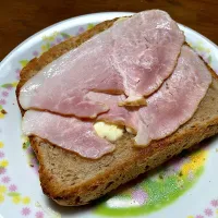 ハムトースト| はっちぃさん