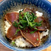カツオの漬け丼|ぺろたんさん