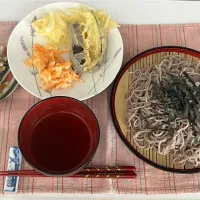 お昼ご飯🎵ざる蕎麦|kiyominさん