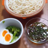 冷やしうどん、茹で卵、ブロッコリー|ナナさん