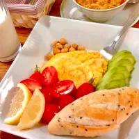 「 Morning Plate 」🥖
日曜  朝から食欲がある（笑）|ばくあんしゃさん