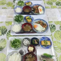 日曜日、お昼の定食です✨