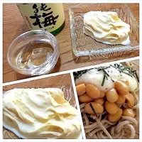 「ワカコ酒風  大豆de昼飲み」
生ゆば刺し、ウメ納豆とろろ蕎麦、
冷たい純米酒を添えて 昼ごはん🍶|ばくあんしゃさん