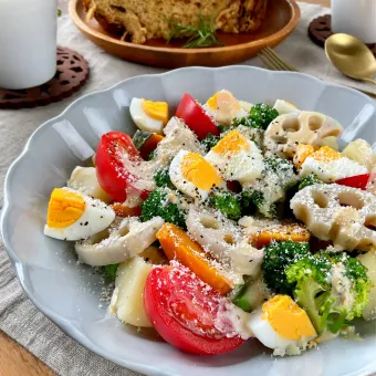 Snapdishの人気料理写真:温野菜noサラダ〜味噌マヨソース〜