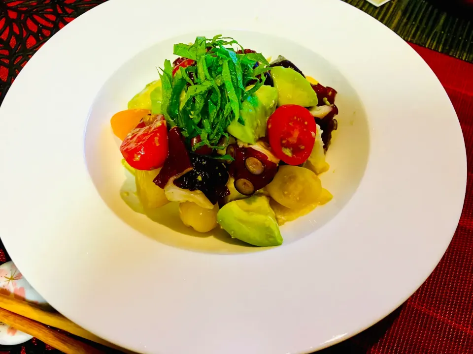 ✩.*˚たことアボカドのわさび醤油|ゆきえもんさん