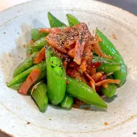 スナップえんどうとベーコンのガリバタ炒め|あーさん