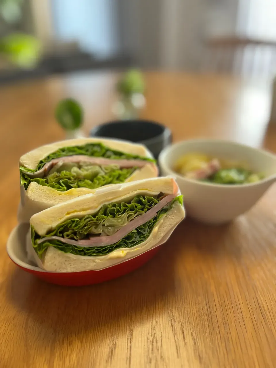 5/18の朝食　サンドイッチと野菜スープ|yoneさん