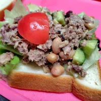 サバと大豆のしょうがサンドイッチ　ginger mackerel sandwich|JLGTdさん