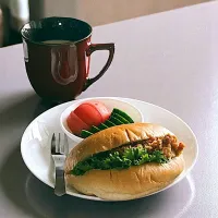 既製サンドイッチのモーニングプレート|りょうりょうさん