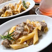 Pasta con salciccia e grana padano 
自家製サルシッチャとグラナパダーノのパスタ|七海さん