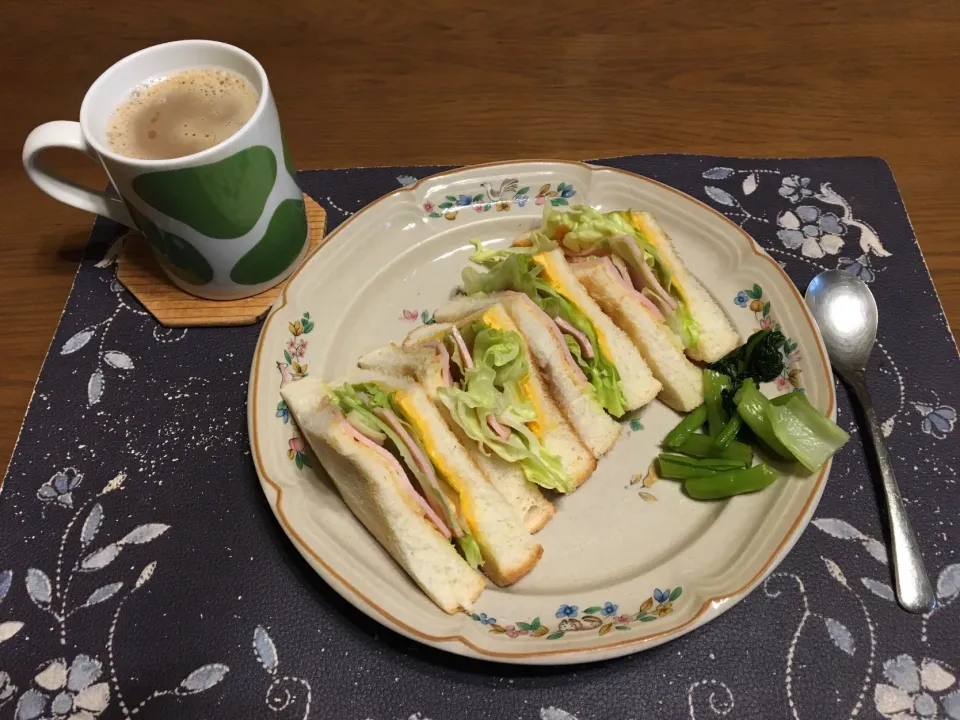 トーストサンドイッチ、野沢菜漬け、ホットコーヒー(朝ご飯)|enarinさん