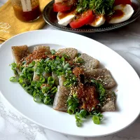 蒟蒻ステーキ&和風カプレーゼ ~発酵焼肉のタレ|とんちんさん