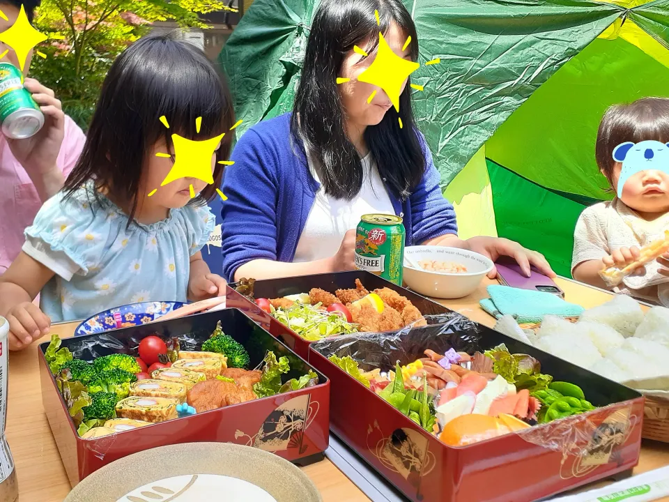 おうちピクニック⛺🍱🍻🍙|fumfumさん